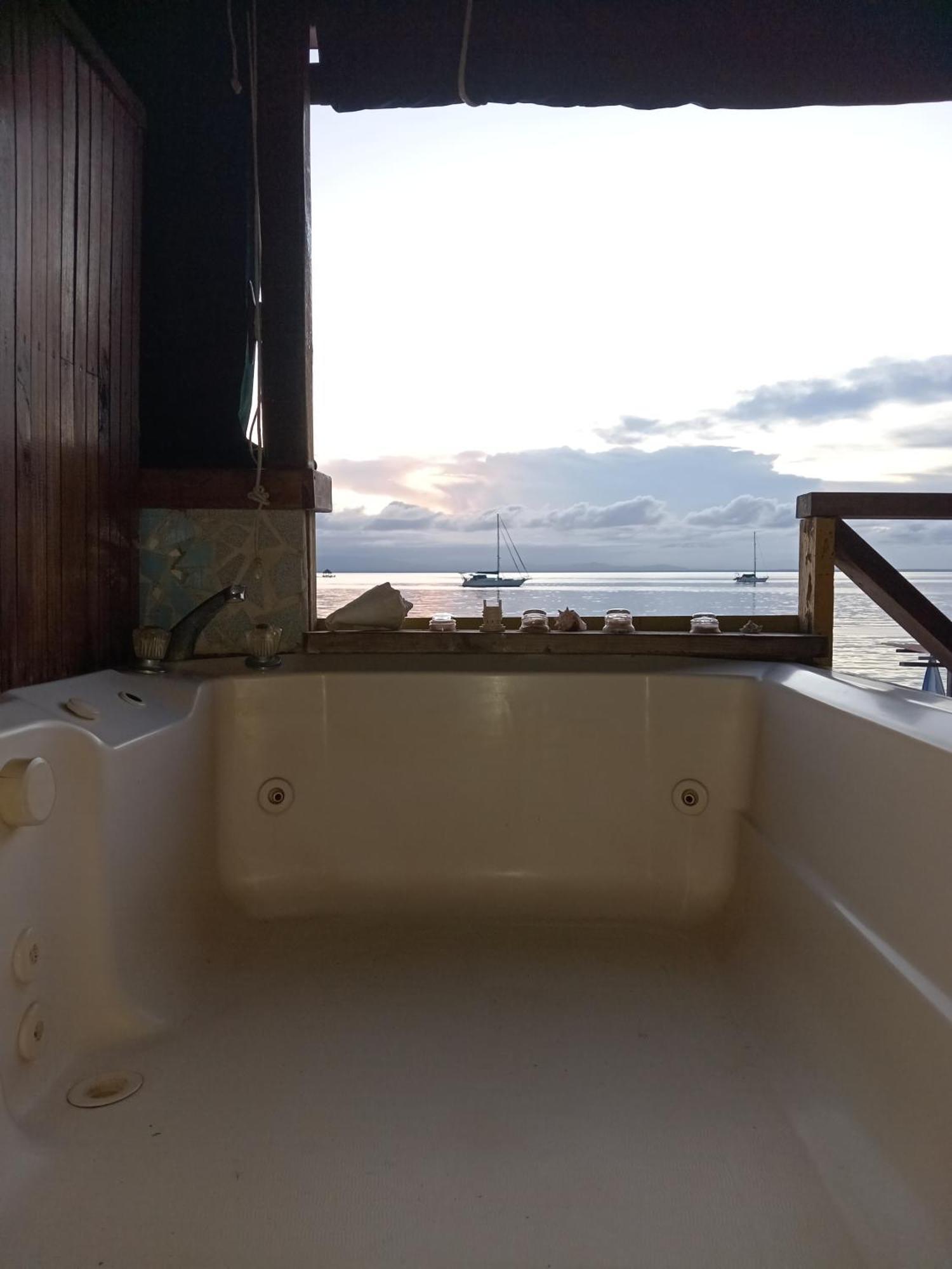 Villa Bahia Del Sol Bocas Town Kültér fotó